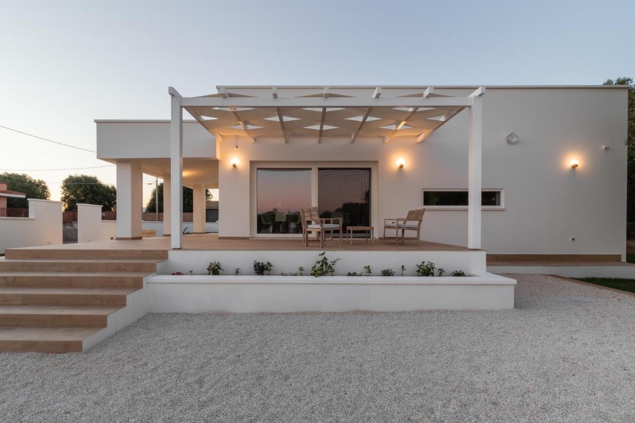 Foglie D'ulivo Lizzano (Apulia)